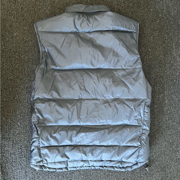 Vintage 1970s Retro Reversible Men’s Puffer Vest. Navy Size L. - Picture 4 of 11